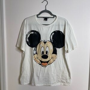 Disney x Zara T-Shirt with Mickey Mouse Balloon Graphic